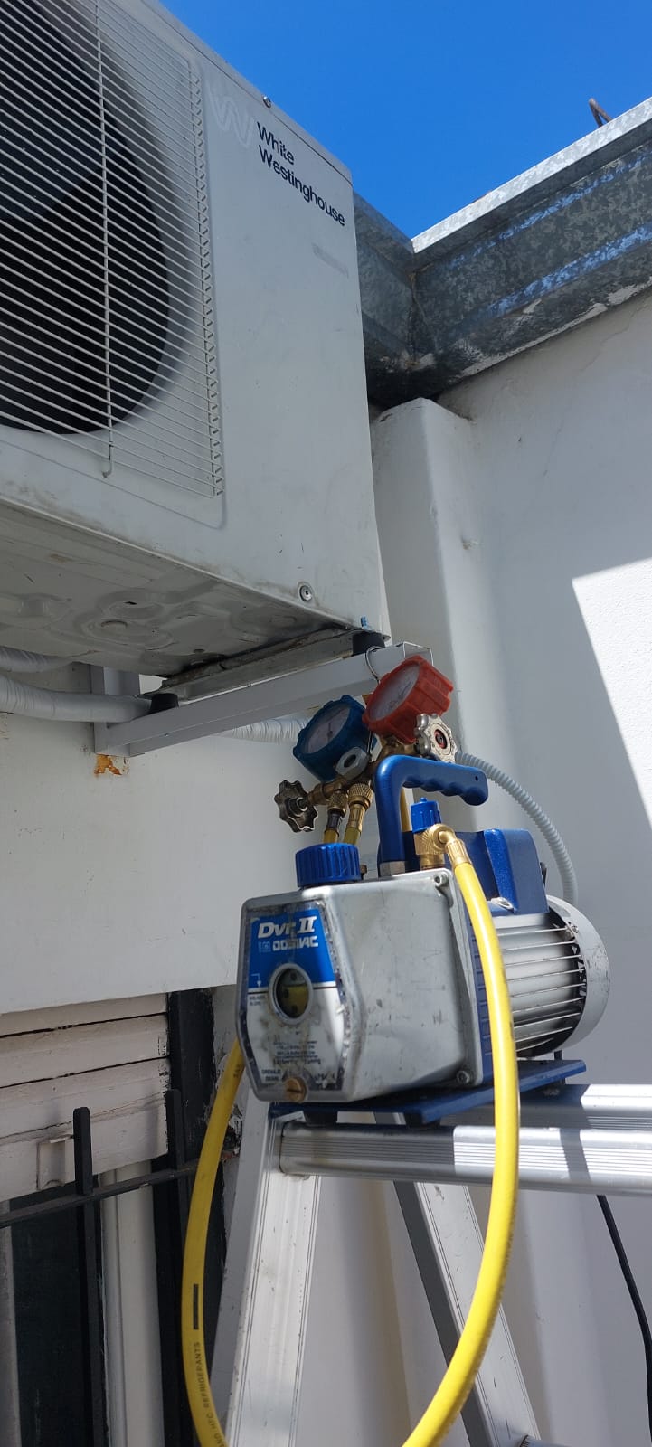 Service e instalación de aire acondicionado en La Plata - 14